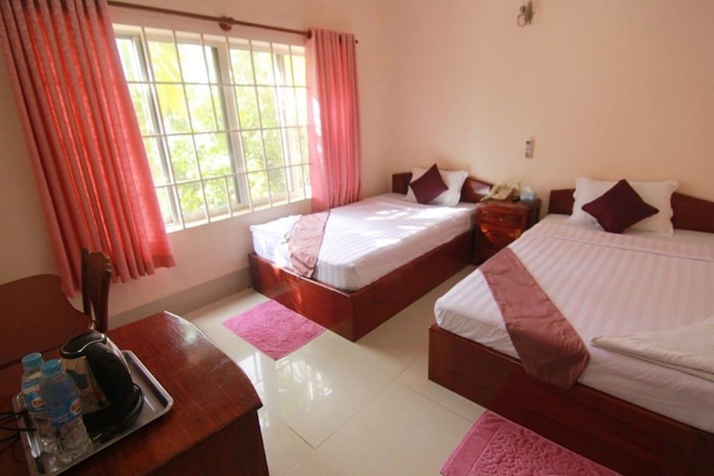 Siem Reap Riverside Hotel Exterior photo